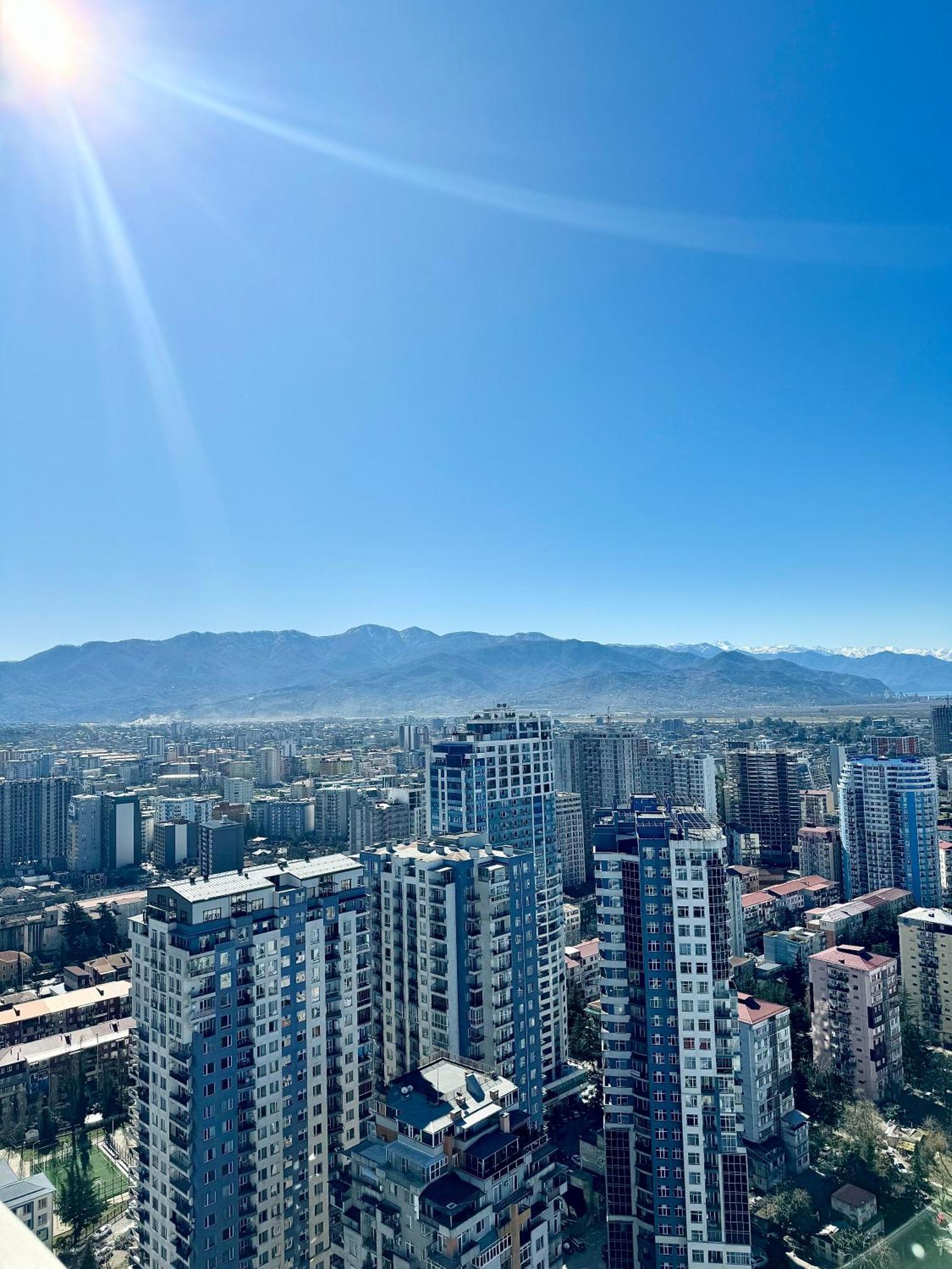 Lux Apartaments Batumi Esterno foto